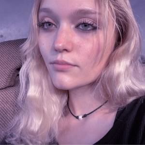 Meet your Posher, Rose